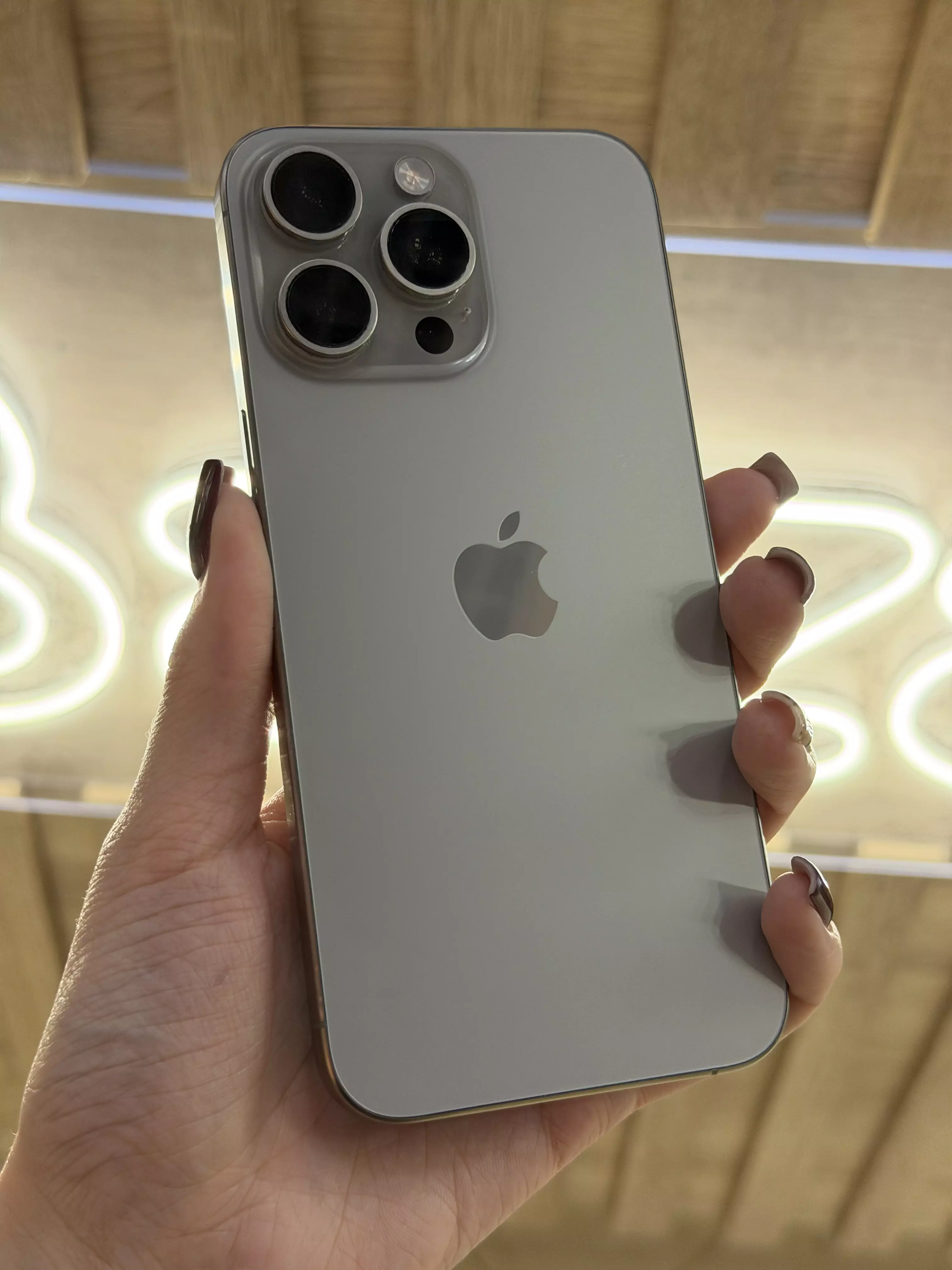 Б/У Apple iPhone 15 Pro Max 512gb серый